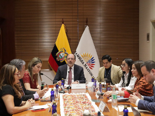 CAL califica a trámite seis nuevas iniciativas legales en materia laboral, procesal y de desarrollo fronterizo