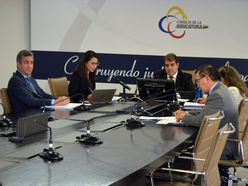 Declaran en emergencia el proceso de designación de conjueces nacionales temporales