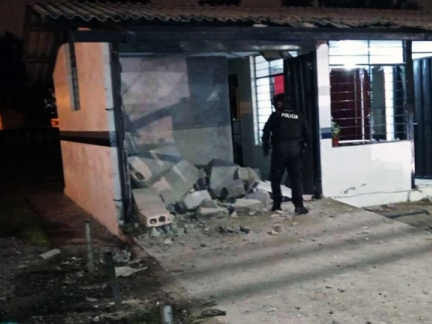 Nuevo atentado con explosivos se registró en una UPC del sur de Quito