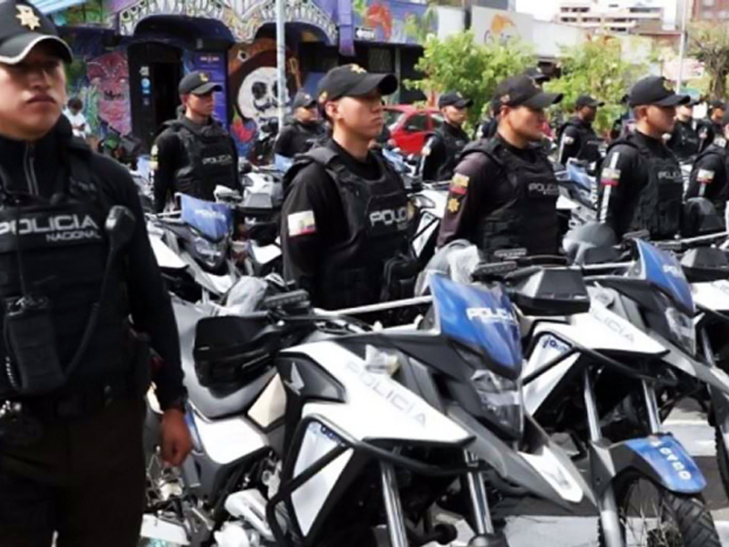 Nuevo reglamento establece no permitir el ingreso de personas con tatuajes a la Policía