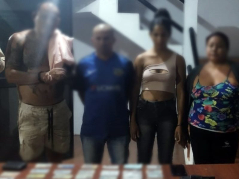 Policía detiene a siete presuntos extorsionadores en Puerto Quito y Guayaquil 