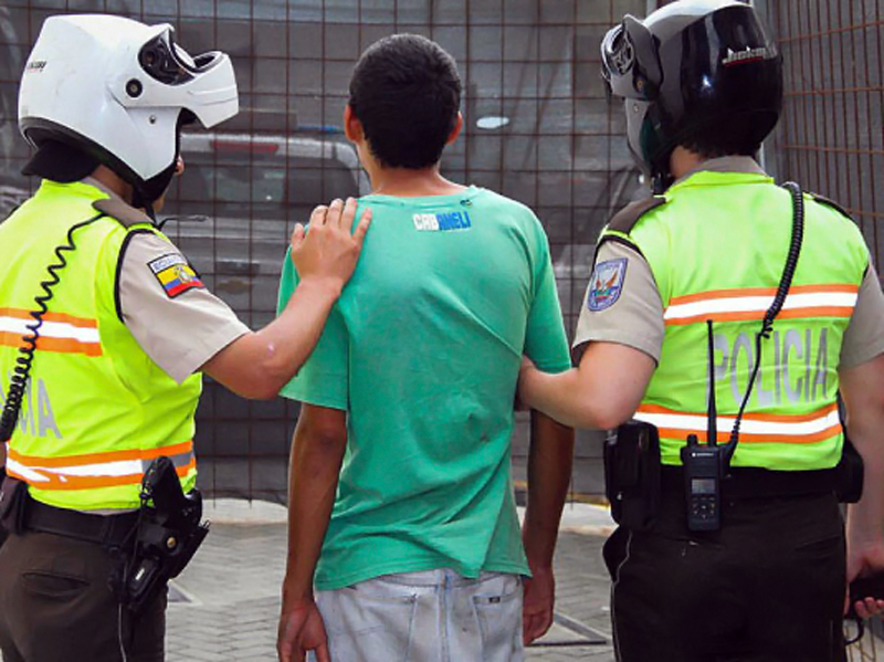 Adolescente es sentenciado como coautor del asesinato de un policía