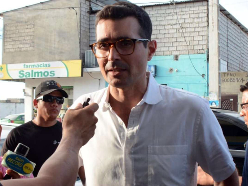 Andrés Guschmer: ‘Están llevando a Barcelona al filo de la cornisa’