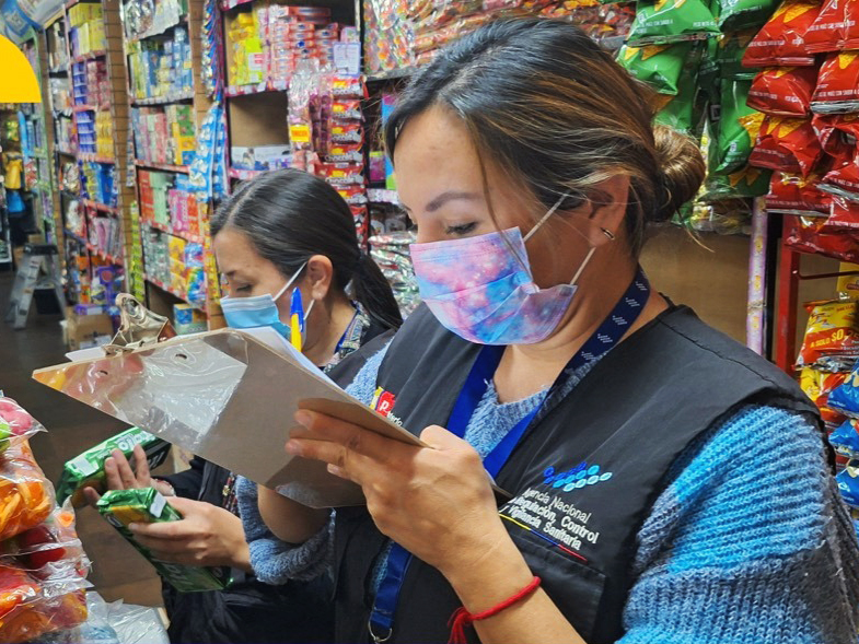 Arcsa detectó cerca de 2 millones de confites caducados en Quito