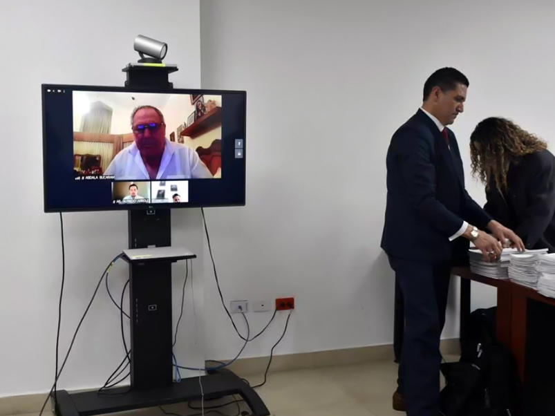 Audiencia de juicio contra Abdalá y Jacobo Bucaram se declara fallida