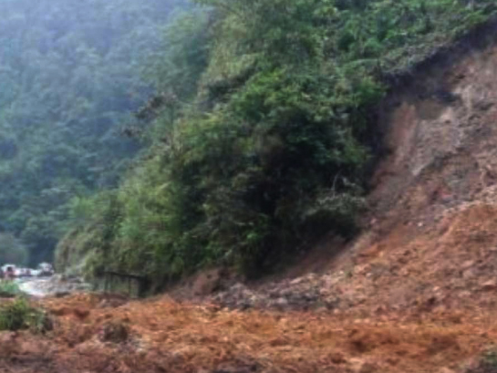 La vía Cuenca – Molleturo – El Empalme está cerrada
