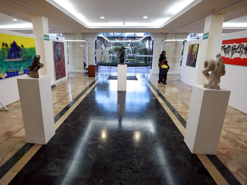 Cancillería inaugura segunda edición de muestra pictórica ‘Cromáticas Ecuatoriales’