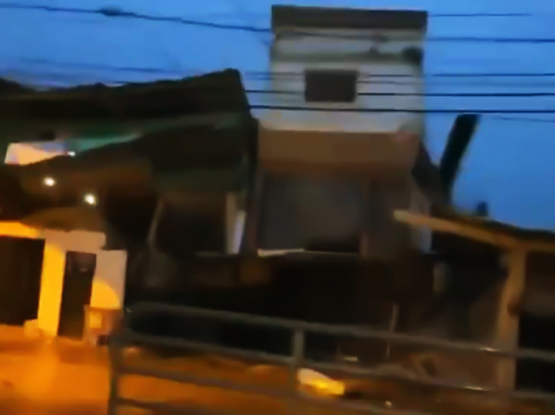 Desbordamiento de ríos y colapso de viviendas provocan las lluvias en cantones de Bolívar