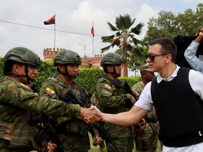 Daniel Noboa envío un contundente mensaje a los militares