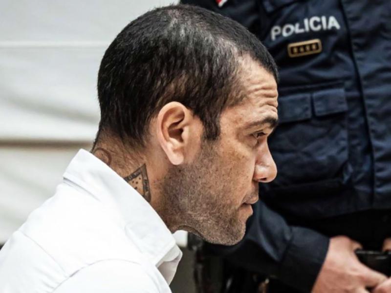 Dani Alves pide quedar en libertad mientras su sentencia no sea firme: ‘Creo en la Justicia, no me fugaré’