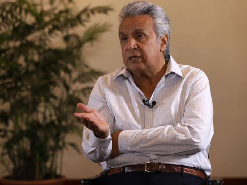 Moreno dice que no pondrá en riesgo su vida solo para satisfacer la vanidad de tenerlo en Ecuador
