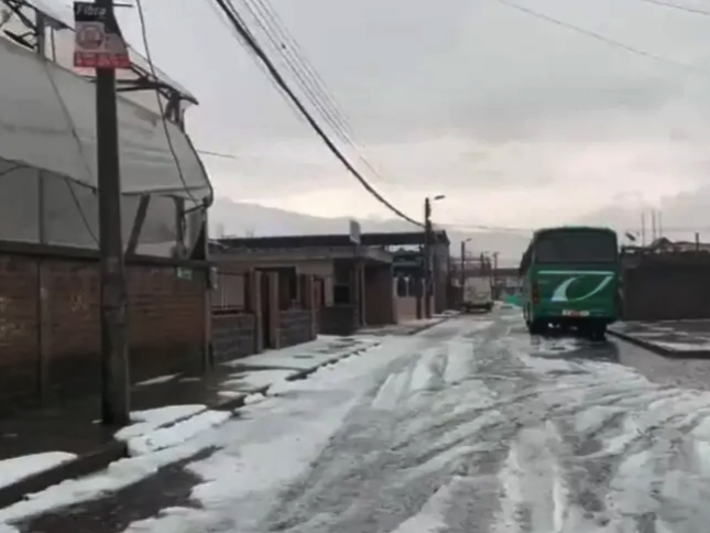 Lluvias provocaron inundaciones en el Valle de los Chillos y en el sur de Quito