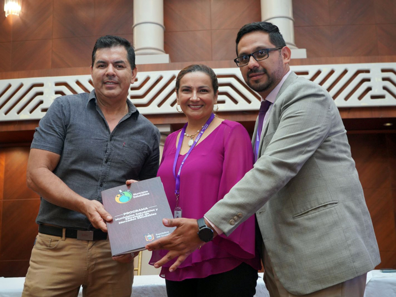 14 alcaldías de la provincia de El Oro se adhieren al Programa Municipios Saludables, una iniciativa del MSP