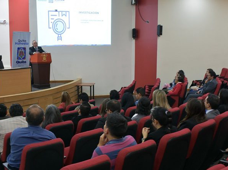 Tras 15 años, Quito Honesto renovó el Reglamento de Denuncias