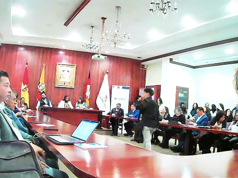 Legisladores ratifican su compromiso contra el femicidio y la reparación integral