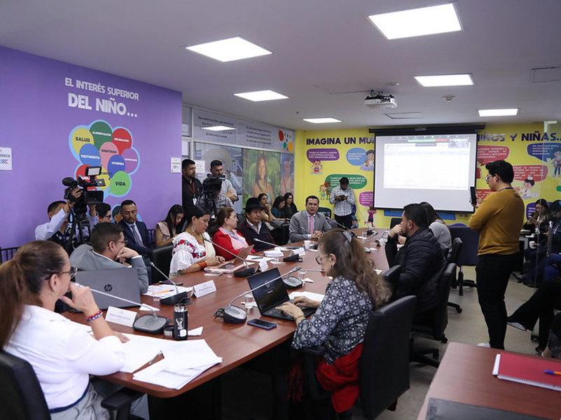 Cuestionan la reducción de asignaciones presupuestarias para la niñez y adolescencia