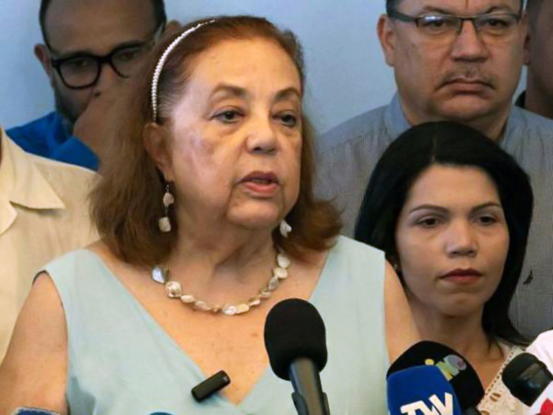 Oposición venezolana denuncia que se impidió la postulación de principal candidata para elecciones presidenciales