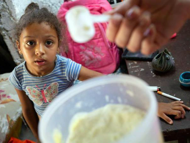 El Gobierno cubano pide por primera vez a la ONU el envío urgente de leche para niños