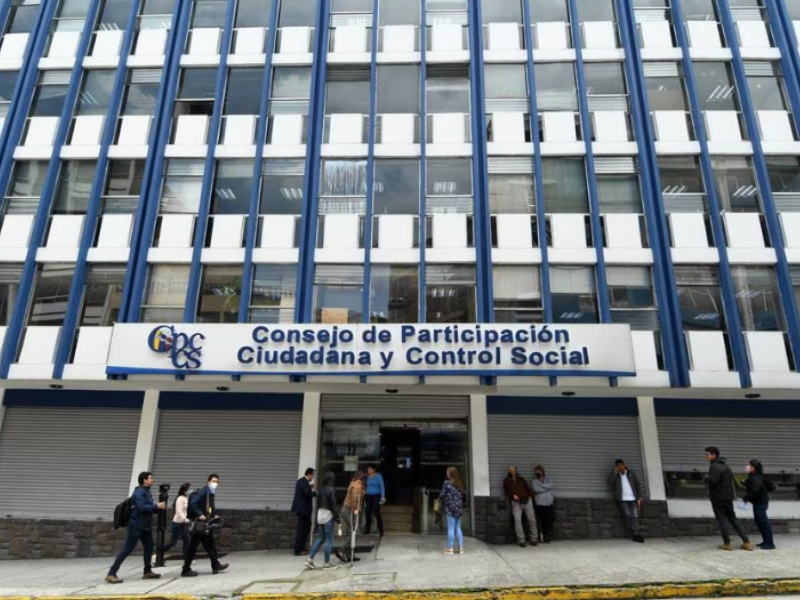 CPCCS designará al nuevo Defensor Público tras varios años de estancamiento. Ricardo Morales sería el virtual ganador