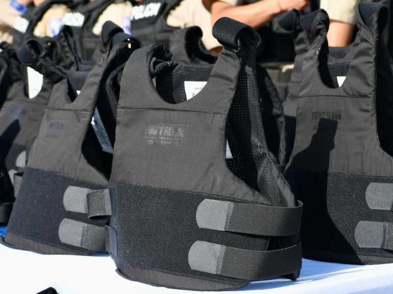 Policía destinará mayoría de nuevos chalecos entregados por el Gobierno al eje preventivo