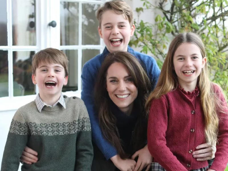 El escándalo de Kate aumenta la desconfianza de en la familia real