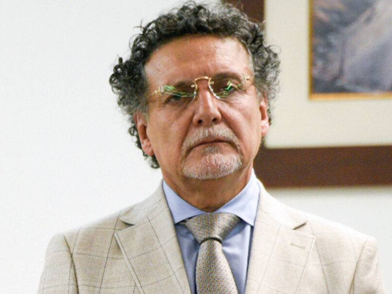 Diferida audiencia de formulación de cargos contra excontralor por inasistencia de defensas técnicas