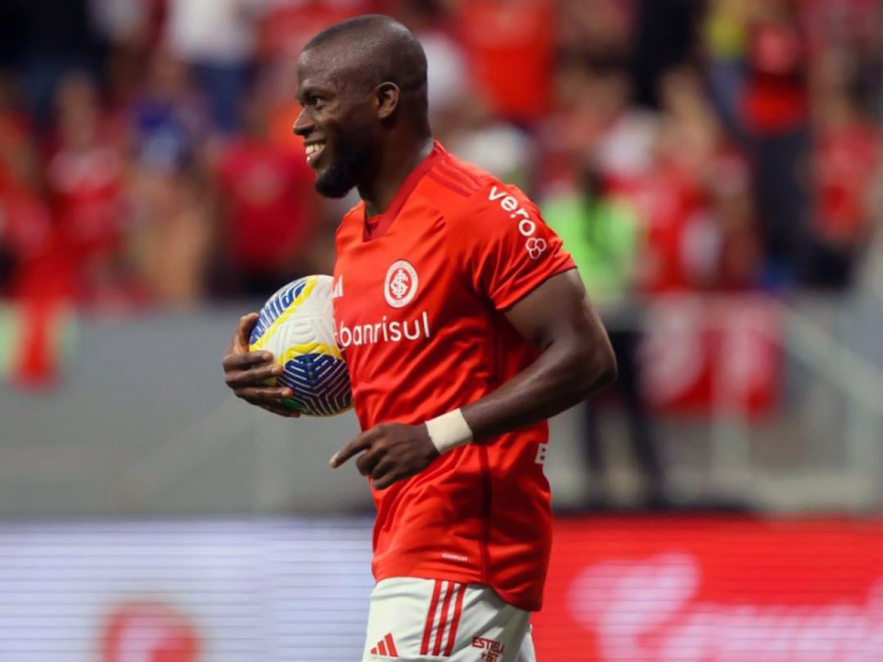 Enner Valencia anotó un doblete en la clasificación del Internacional