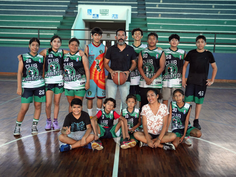 Ministerio fortalece estrategias para masificar el deporte en Galápagos