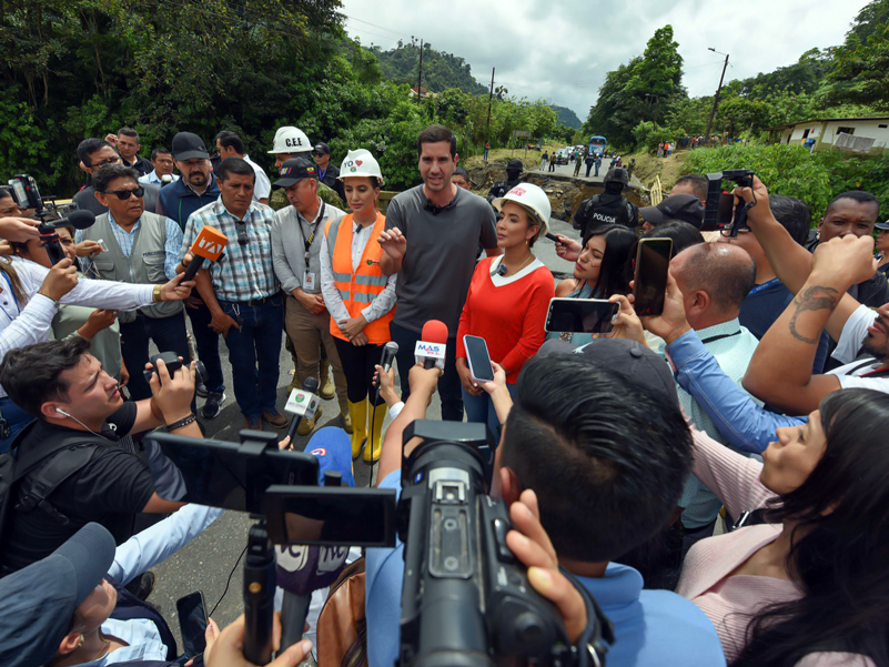 Ministerio pone a disposición 2 puentes y equipo técnico para restablecer la conectividad vial en puntos críticos de Santo Domingo de los Tsáchilas