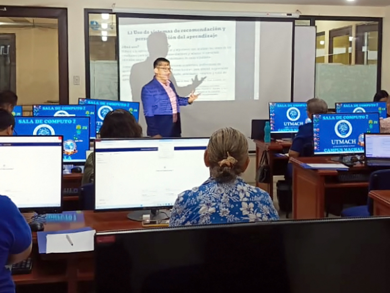 Ministerio lidera capacitación sobre el uso de Inteligencia Artificial en la gestión escolar