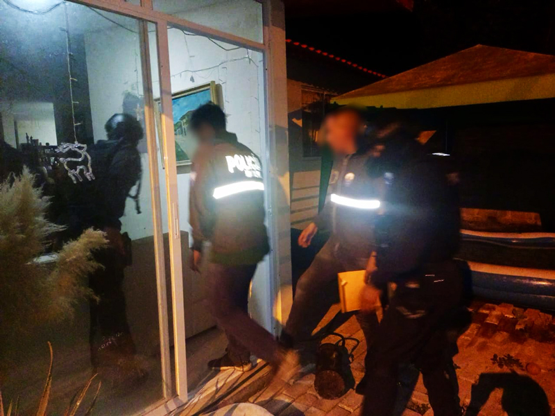 Fiscalía ejecuta allanamientos en 8 provincias de Ecuador, en el marco del caso Plaga