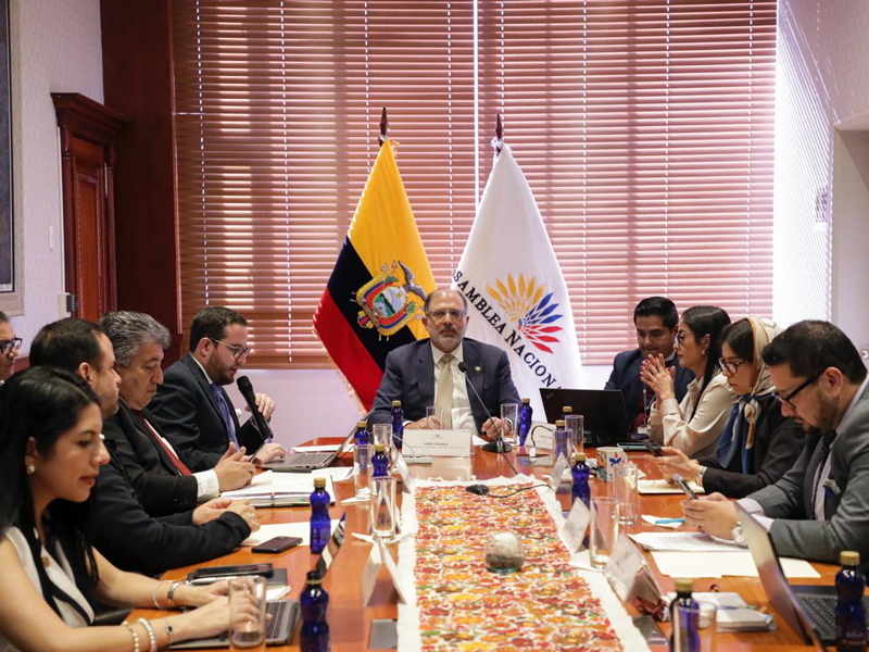 Funcionarios que no comparezcan ante la Asamblea pueden ser enjuiciados, según el CAL