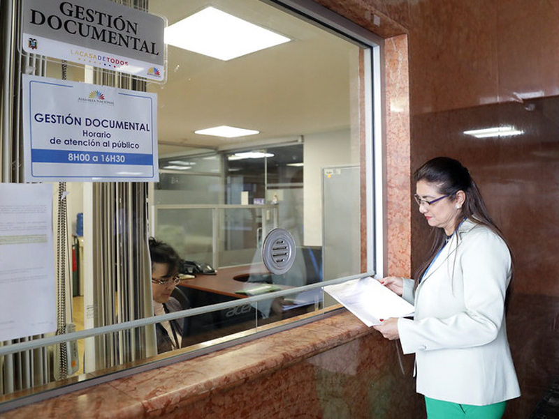 Asambleísta Sandra Rueda propone el proyecto de Ley de Educación Financiera