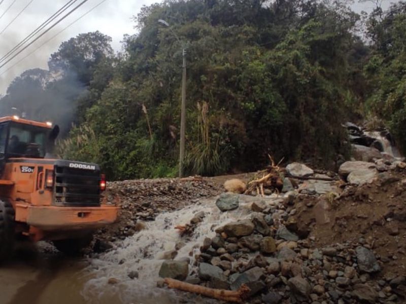 Condiciones de dos vías de Azuay serán mejoradas