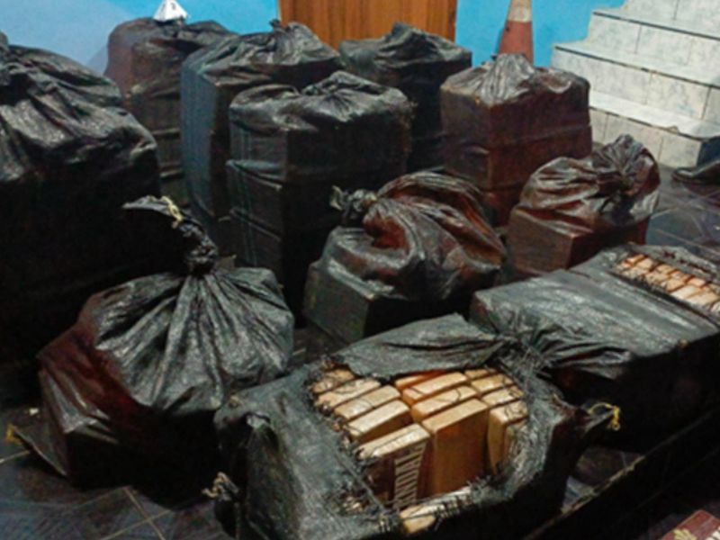 Dos procesados por tráfico de 375 bloques de cocaína a gran escala
