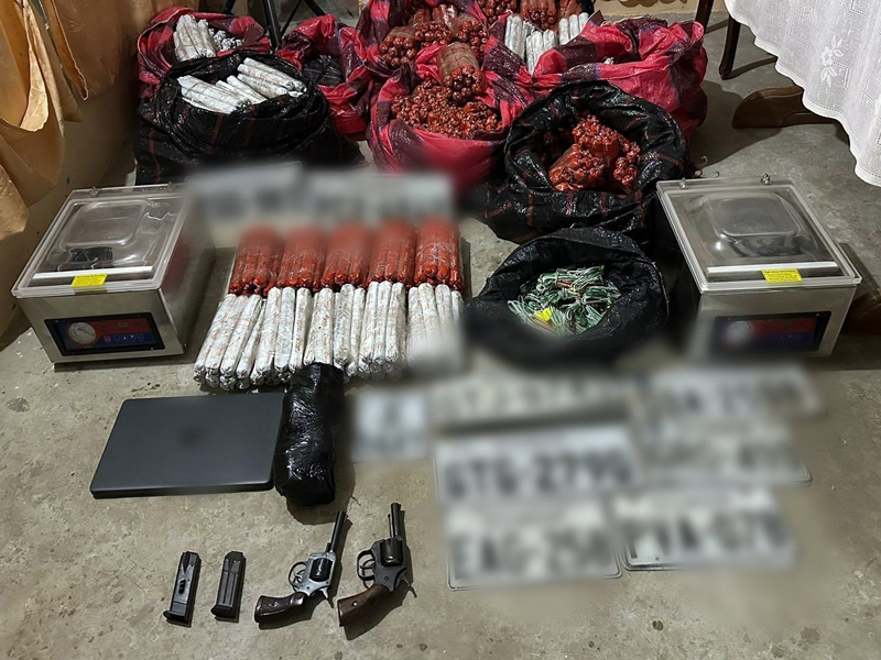Policía identifica un centro de operaciones de grupos terroristas en Manabí