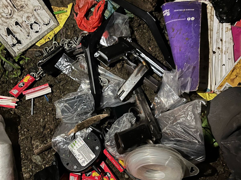 Decomisan armas y drogas en el cantón Camilo Ponce Enríquez