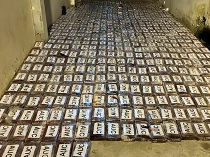 Incautan droga valorada en USD 75 millones en Manta