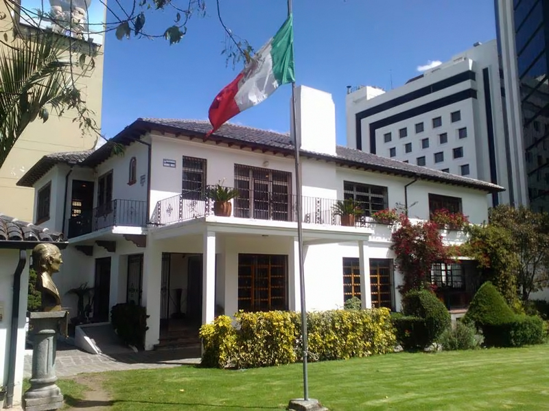México ratifica el cierre permanente de su embajada en Ecuador