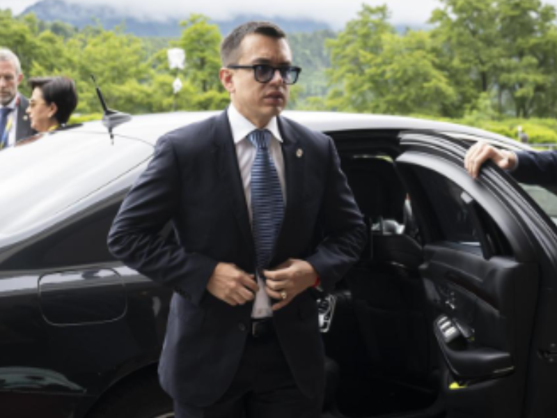 «Petro snob de izquierda. Milei se cree tan grande y no ha logrado nada. Bukele arrogante y busca que su familia se enriquezca.» Daniel Noboa en el NewYorker