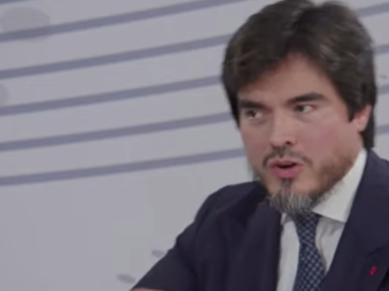 Embajador ecuatoriano aboga por resolución de la ONU contra proliferación de armas